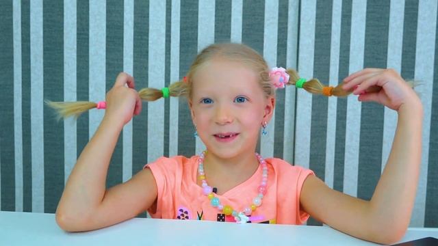 Я МИЛАНА! Реакция на Мои СТАРЫЕ ВИДЕО из Канала Family Box Маленькая Милана