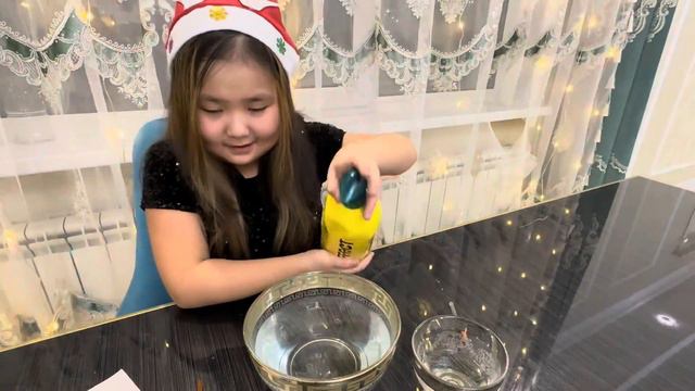 Эксперимент. Как очистить масло с поверхности воды. #опыты #эксперименты #стемпроекты