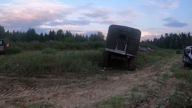 Такого Газ 66 я еще не видел! Установка арочных колес на шишигу | Газ 66 Автодом