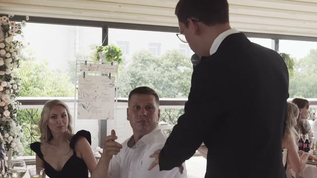 Ведущий  Москва  - Александр Савин