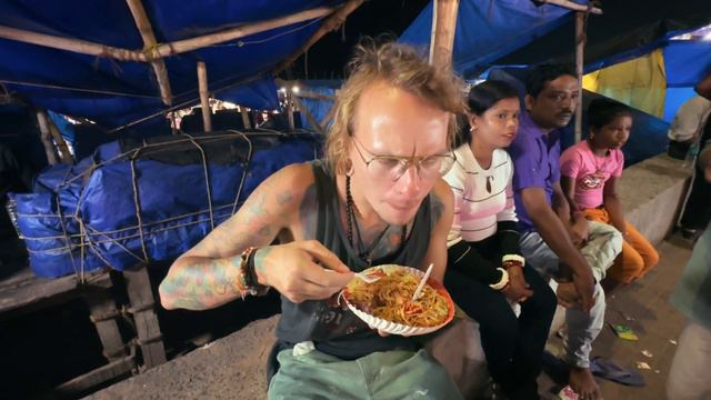 Уличная еда в Индии. Можно ли есть на улице и не отравиться?! Полная антисанитария.