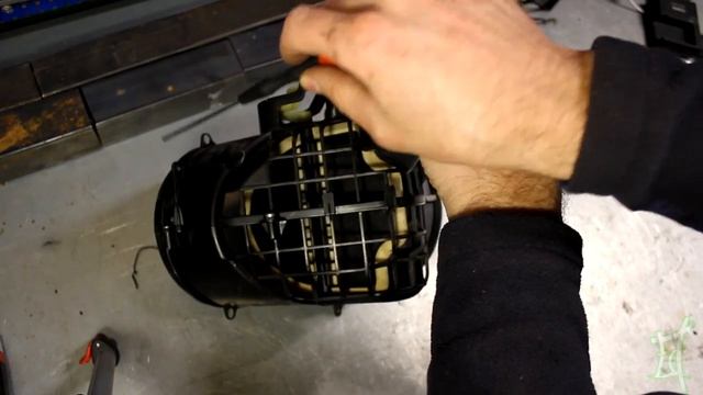 Снятие (ремонт) моторчика печки. Фрилендер 2