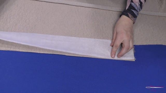 Обработка швов спинки и шлицы в пальто | Особенности влажно-теплой обработки