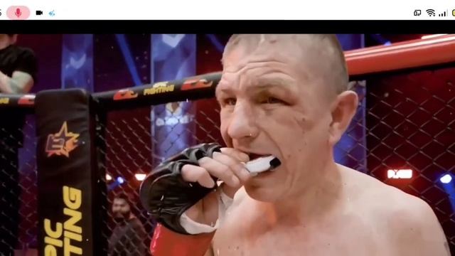 Штребух vs Безумный Паша Полный Бой Эпик Файтинг