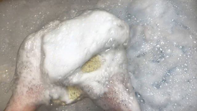 ASMR Soapy Sponge Squeezing: Simple Lavender Pinalen and Ajax Paste