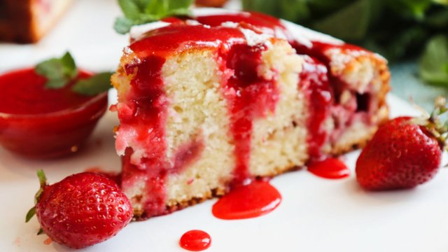 Пирог с клубникой. Невероятно вкусный и очень простой