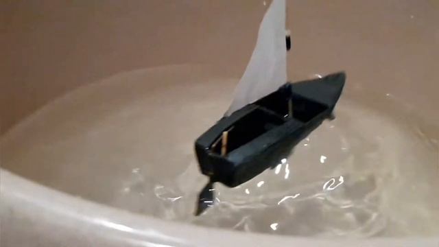 ЯХТА из ПЛАСТИЛИНА / КАК СДЕЛАТЬ МОДЕЛЬ ЯХТЫ из ПЛАСТИЛИНА.