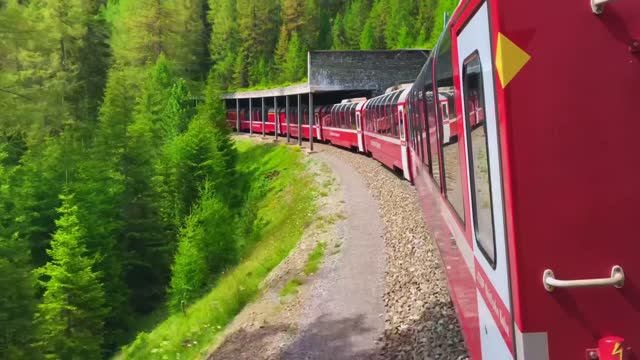 Бернинский экспресс - панорамное видео в формате 4K с изображением самого красивого поезда в мире!