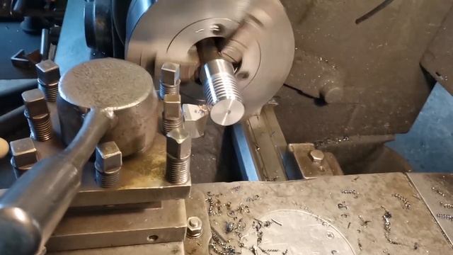 Как резать многозаходную резьбу.