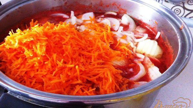 Лечо с морковью и луком