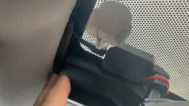 Подключаем видеорегистратор без лишних проводов ? на Toyota RAV 4