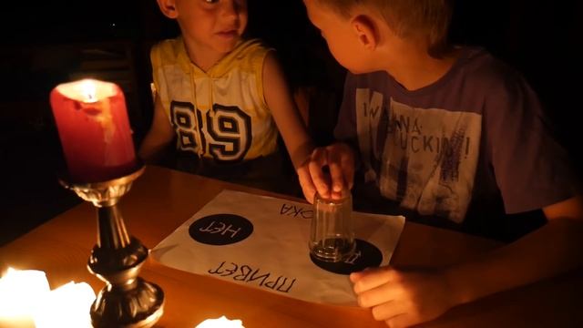 Вызов Духов - НИКОГДА НЕ ВЫЗЫВАЙ ДУХОВ В 23:23 - СТРАШИЛКА | Страхи Шоу #15