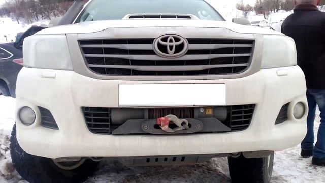 Установка лебедки на Hilux ч1: ComeUp Seal 9.5S в шататный бампер на площадку РИФ