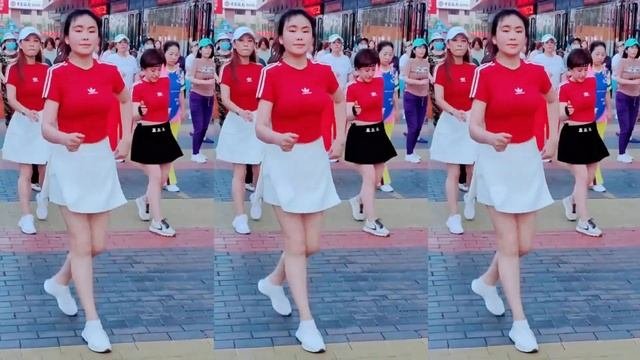 ?吉林美女跳个 ??《我曾用心爱着你》? ?舞动青春活力无限?