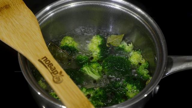 Маринованная брокколи