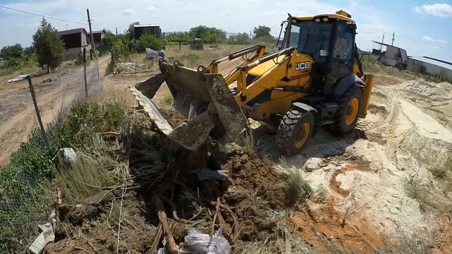 выкорчевывание пня экскаватором погрузчика, jcb, cat, volvo ,hidromek , liugong ,
