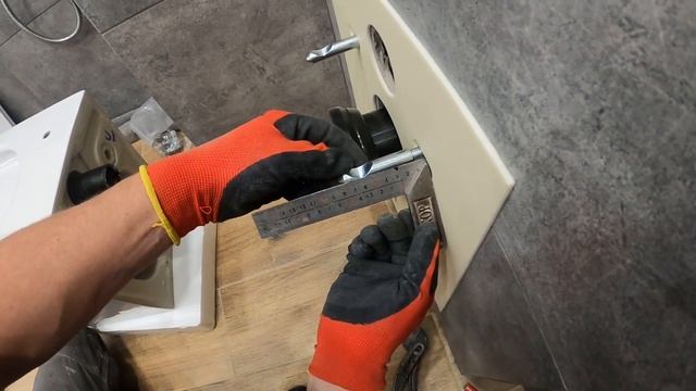 Скрытый крепёж унитаза.