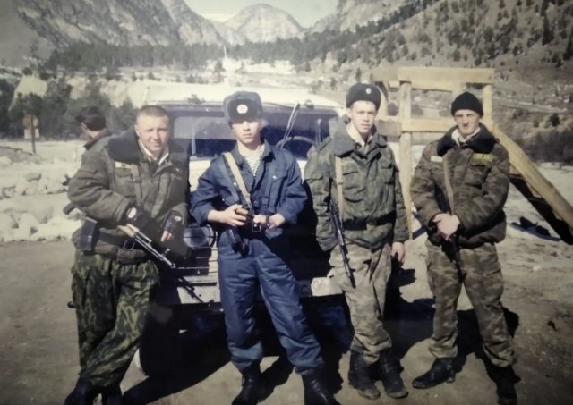 Солдат - Под гитару - Я ухожу сказал мальчишка ей сквозь грусть