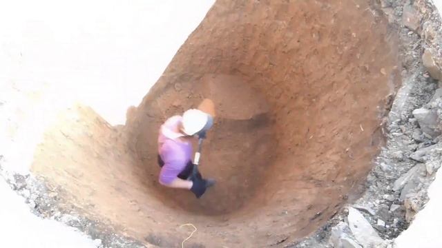 Как выкопать глубокую яму 3м глубиной.