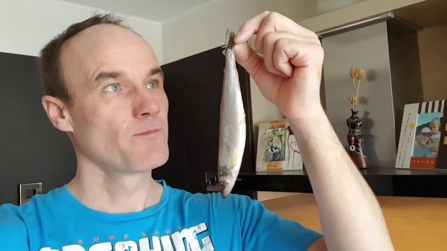 Как вялить корюшку ?