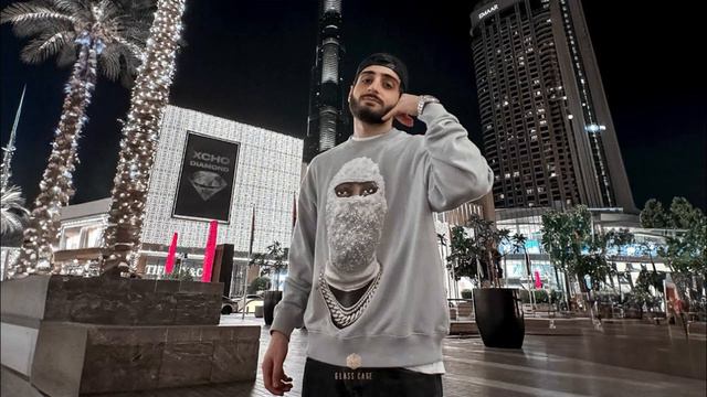 | XCHO - DIAMOND | ОНА СВЕТИТ БУДТО ДАЙМОНД |