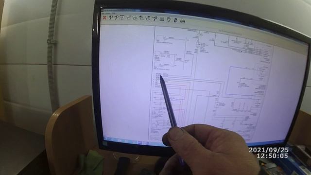 Хёндай Санта ФЕ не работает тахометр.mp4