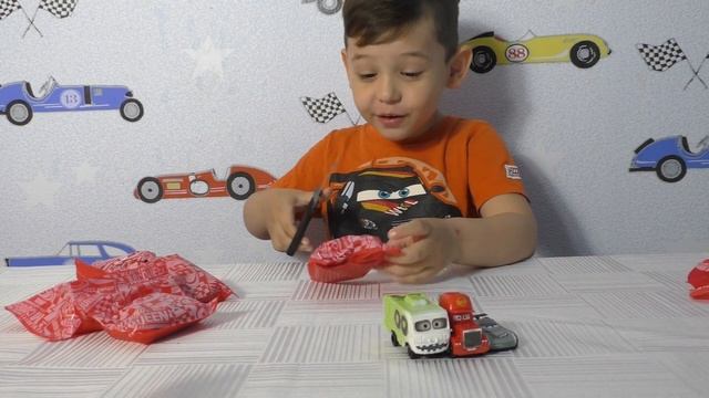СВИТ БОКС ТАЧКИ 3/РАСПАКОВКА SWEET BOX/МАШИНКИ ИГРУШКИ ДЛЯ ДЕТЕЙ/ДАРИМ ПОВТОРКУ/DISNEY CARS 3 TOYS