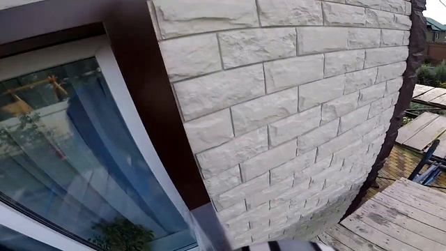 НАРУЖНЯ ФАСАДНАЯ ОТДЕЛКА ДОМА ИЗ БРУСА С УТЕПЛЕНИЕМ.