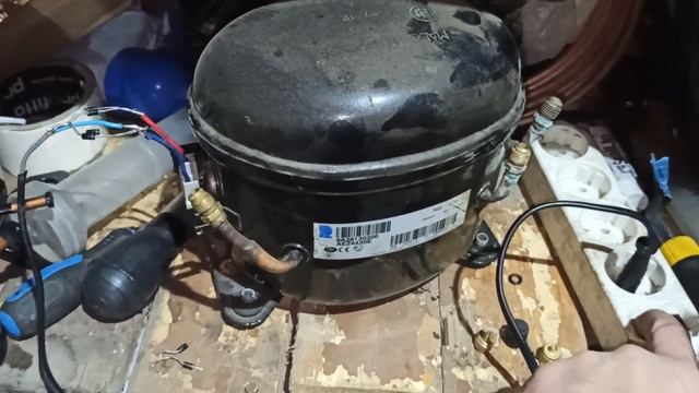 Как  расклинить компрессор с помощью диодов.