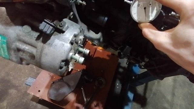 Установка впрыска топлива(плунжера ТНВД в НМТ) VW T4 2.5 ACV