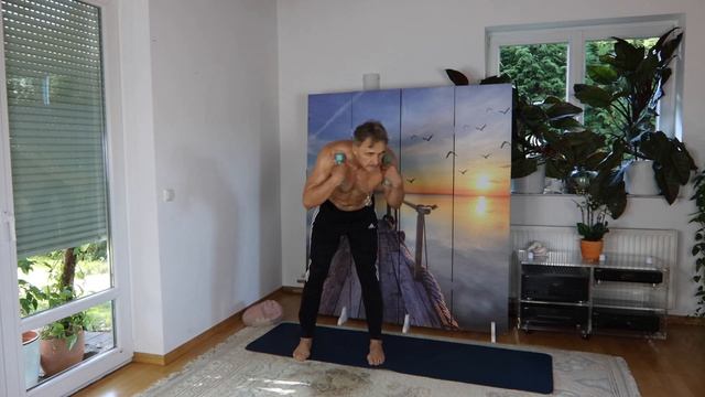 Зарядка с гантелями 50+ 60+