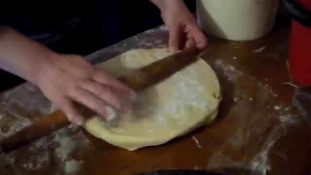 Мастер класс лепки пельменей ,с помощью пельменницы Быстрая лепка пельменей