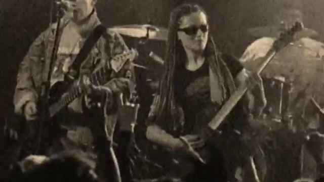 "Красная плесень" "По кривой прокуренной дороге"