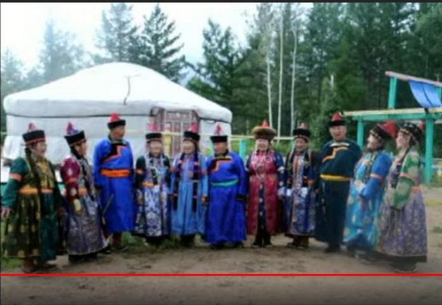 Зугаалай булгэм Алханада 2013 он.mp4