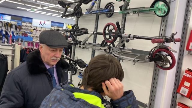 Николай Зубрилин исполнил Новогоднюю мечту школьника!