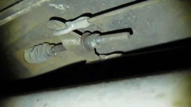 Регулируем ручной тормоз на ВАЗ 2108,09,099,14,15