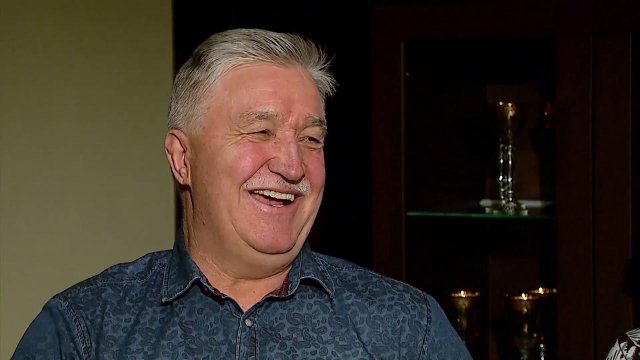 В ГОСТЯХ У МИТРОФАНОВНЫ а я накрашу губки