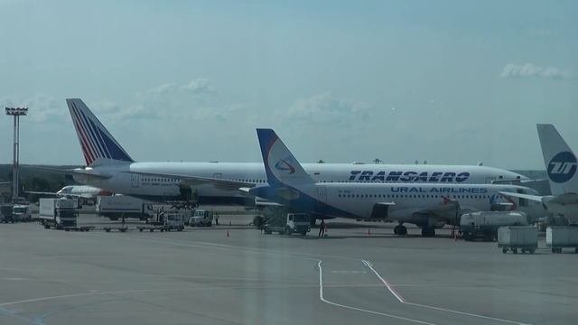 "Lego. Наборы и самоделки." Самолёт Boeing 777-200.