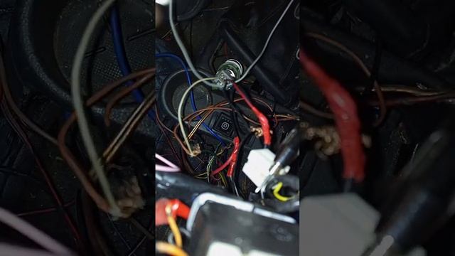 Не работает прикуриватель ваз 2109 08 99 2114 2113 2115 2110. Как найти плюс или Минус.