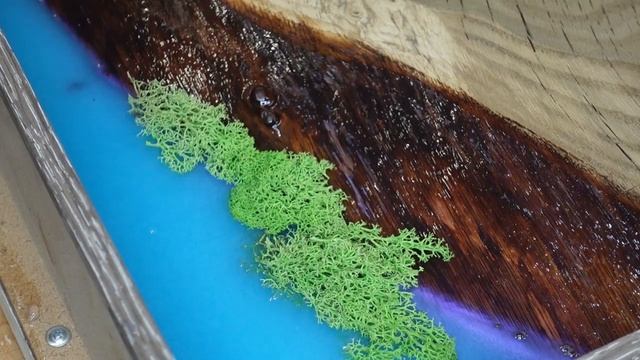 Заливка столешницы эпоксидной смолой СВОИМИ РУКАМИ!!! Как правильно замешивать эпоксидную смолу!