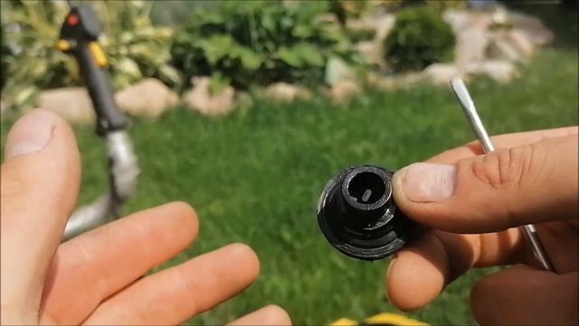 Бензокоса глохнет при нажатии на газ Причины
