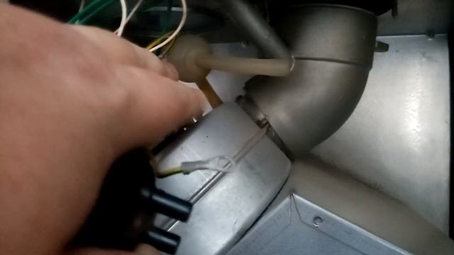 ОШИБКА F05.ЗАМЕНА ПРЕССОСТАТА ГАЗОВОГО КОТЛА FEROLLI