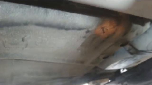 Лада Калина замена тросов ручника и задних колодок