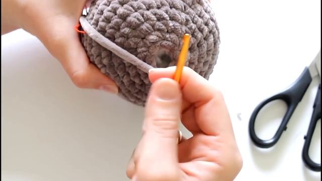 Мастер-класс плюшевый кот Басик вязаный крючком. (видео МК, описание). Часть 1 - маленькая голова.