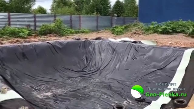Монтаж пленки для пруда Винилит