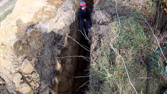 Водопроводная труба ПНД прокладка под землю ...