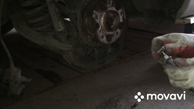 Замена колодок и троса стояночного тормоза Mercedes c-class w203