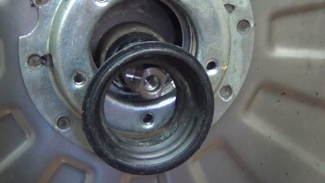 Ремонт стиральной машины Ardo TL 105 SX. Замена подшипников.