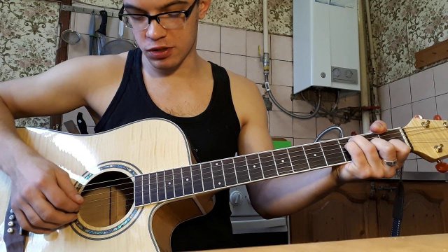 Макс Корж - Разнесем на гитаре + разбор песни