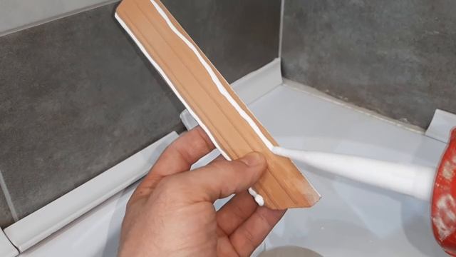 Как сделать герметизацию ванны? Бордюр для ванной.
